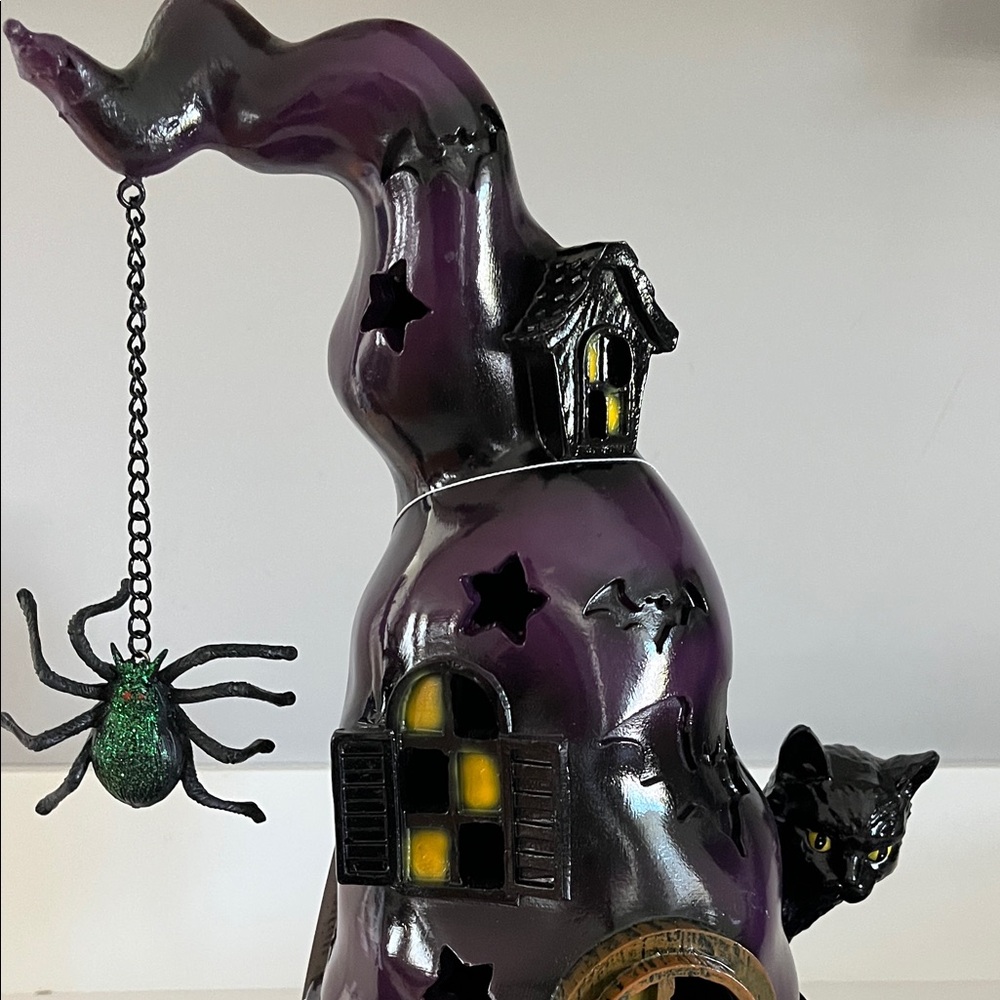 Halloween Witch Hat Decoration with Pumpkins - Picture 5 of 16
